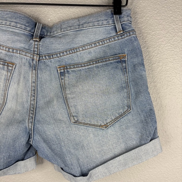 Gap 1969 Lightwash Sexy Boyfriend Shorts - Picture 7 of 11